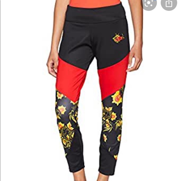 Nike Chinese New Year Themed leggings - Picture 2 of 2